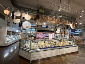 Eataly Retail POP Summer Encap Sale Signage